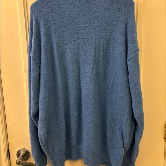 Wilfred Sweater - Picture 2 of 5